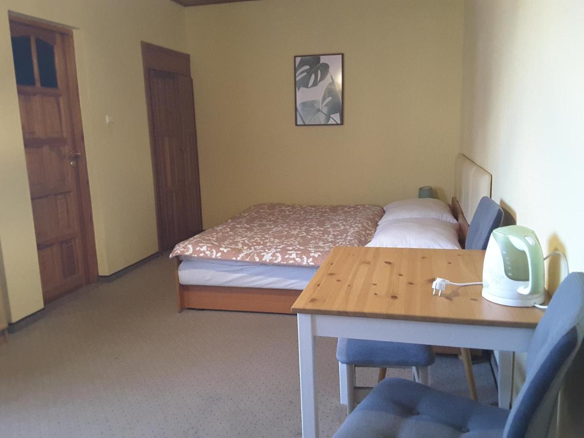 Pokoje Goscinne Kaja Kudowa Zdroj Luaran gambar