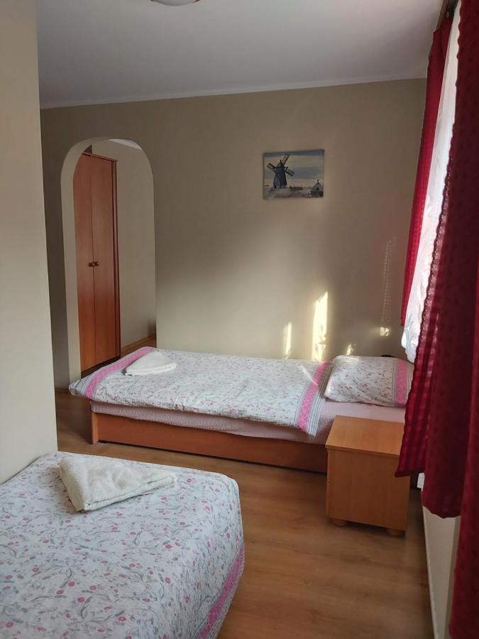 Pokoje Goscinne Kaja Kudowa Zdroj Luaran gambar
