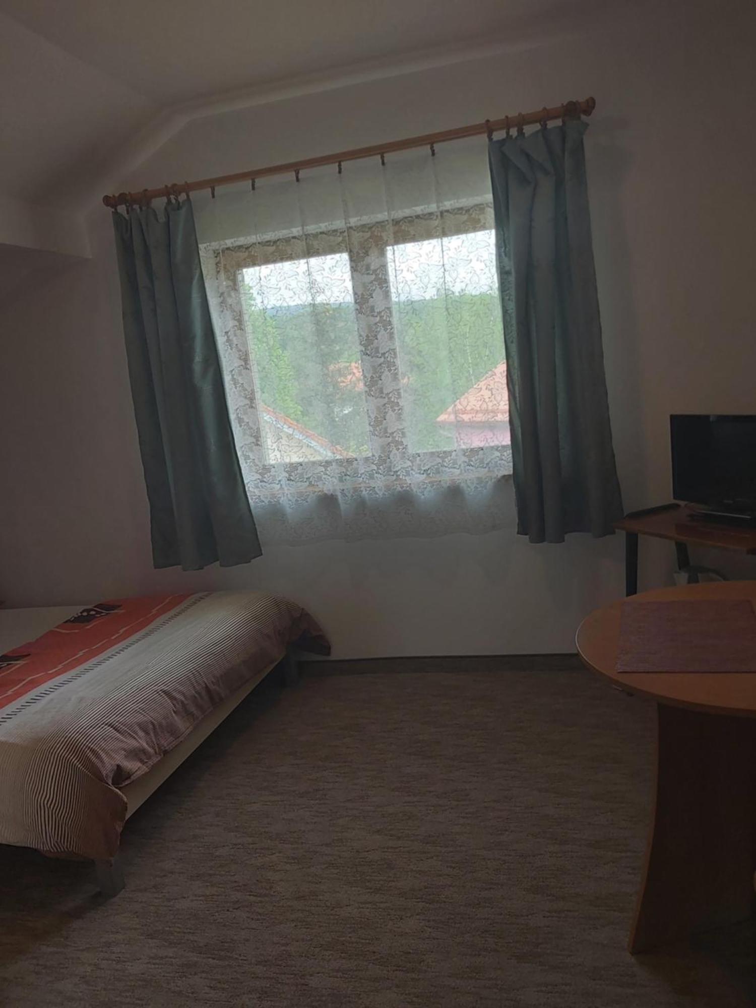 Pokoje Goscinne Kaja Kudowa Zdroj Luaran gambar